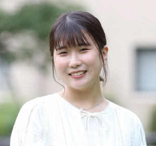 松前 彩華